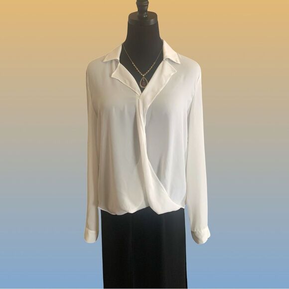 Vici White Cross Bodice Blouse, Size Small - Picture 3 of 7